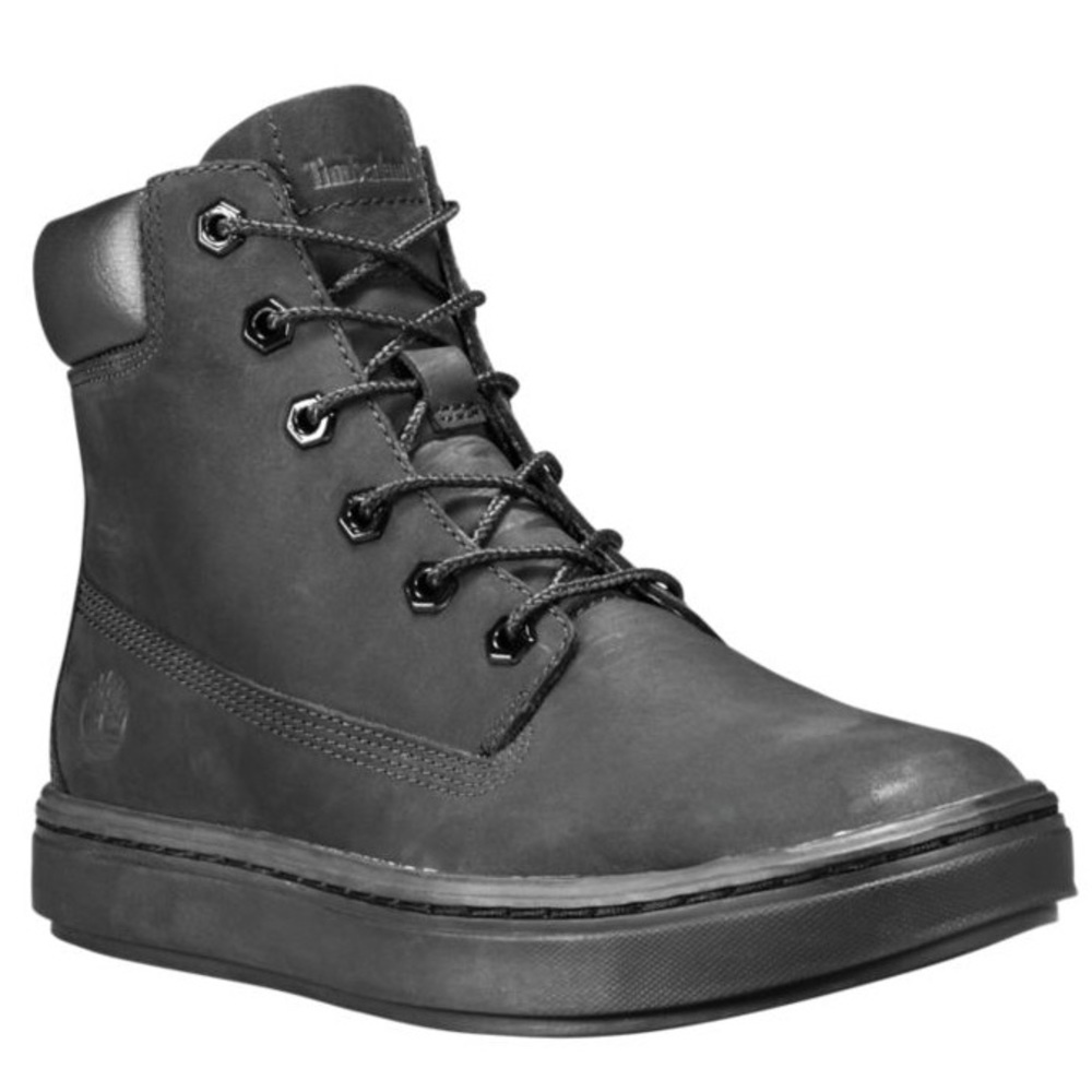 ALL BLACK TIMBERLANDS